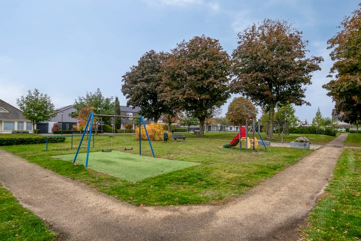 Foto 20 van Kamillestraat 11