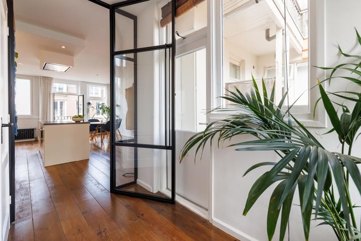 Foto 11 van Van Beuningenstraat 207-3