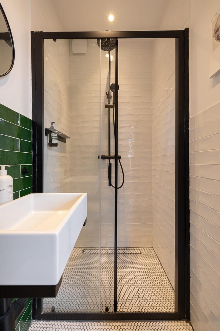 Foto 13 van Van Beuningenstraat 207-3