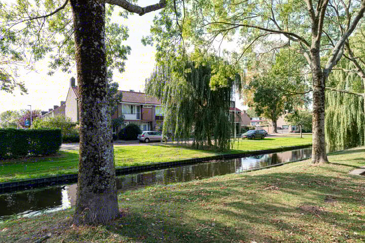 Foto 2 van Goudenregenplantsoen 72