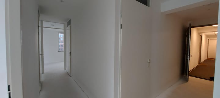 Photo 2 of Maashavenweg 114