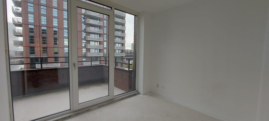 Foto 8 van Maashavenweg 114