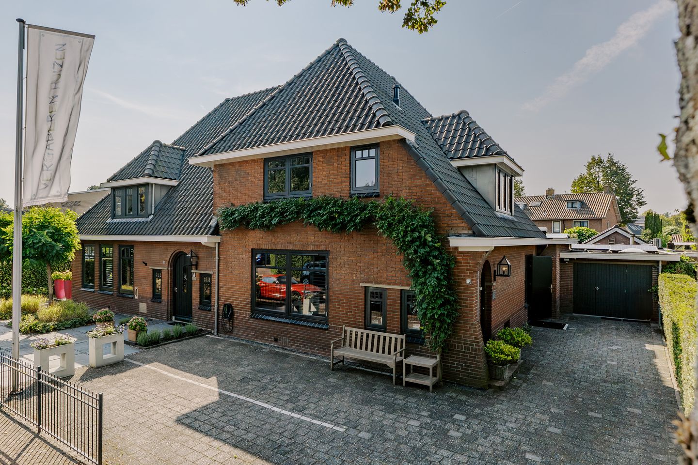 Foto 4 van De Ruyterstraat 9