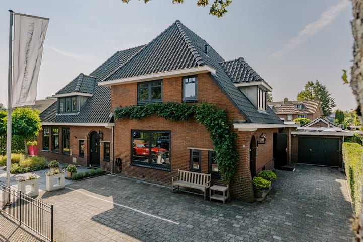 Foto 4 van De Ruyterstraat 9