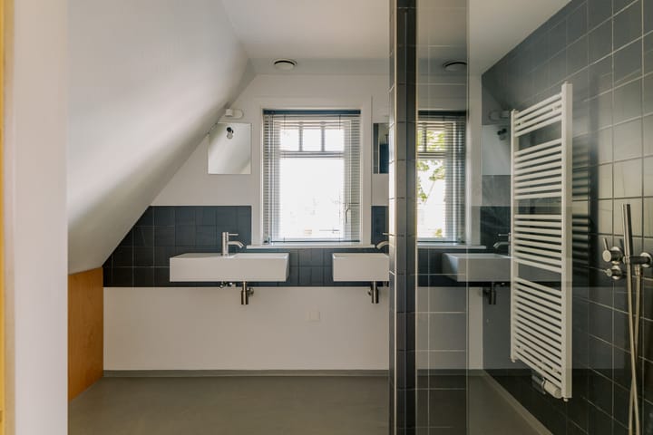 Foto 59 van De Ruyterstraat 9