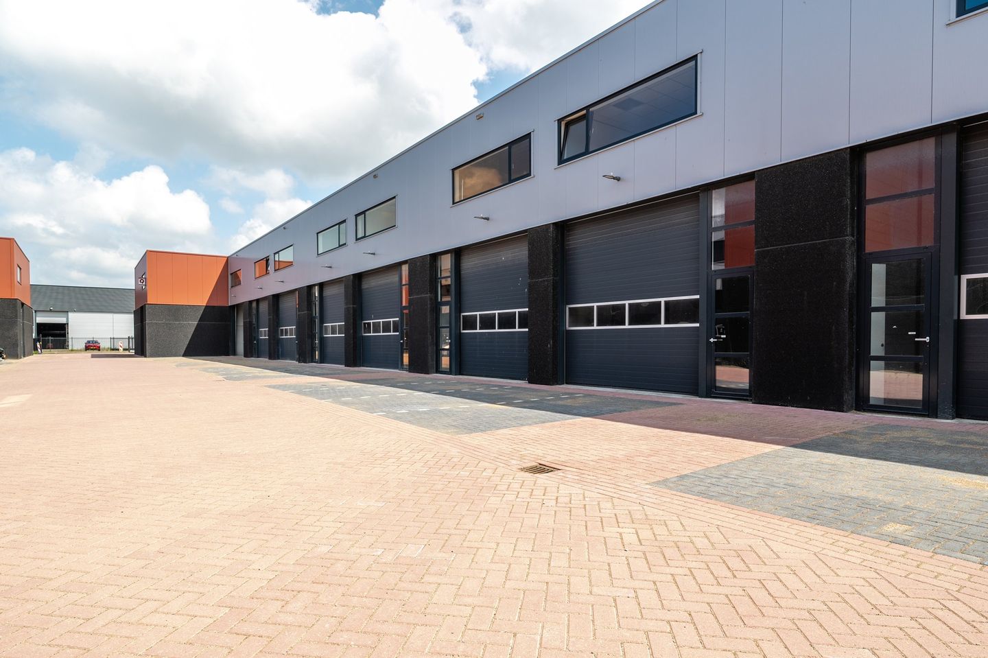 Bekijk foto 1 van Braillestraat 61