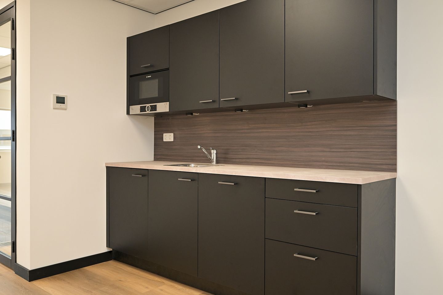 View photo 5 of Braillestraat 61