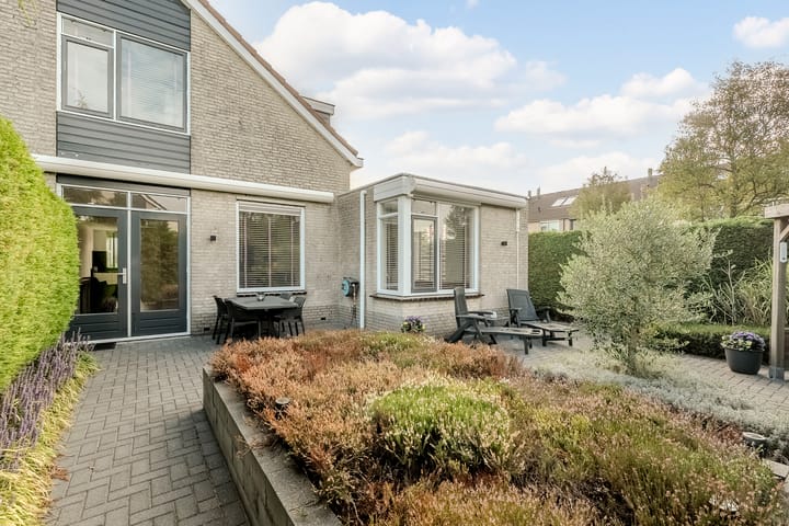 Foto 26 van Sacharovlaan 54