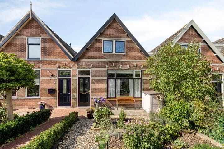 Foto 42 van Stationsweg 22