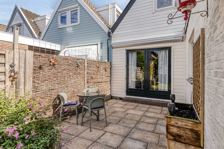 Foto 37 van Stationsweg 22