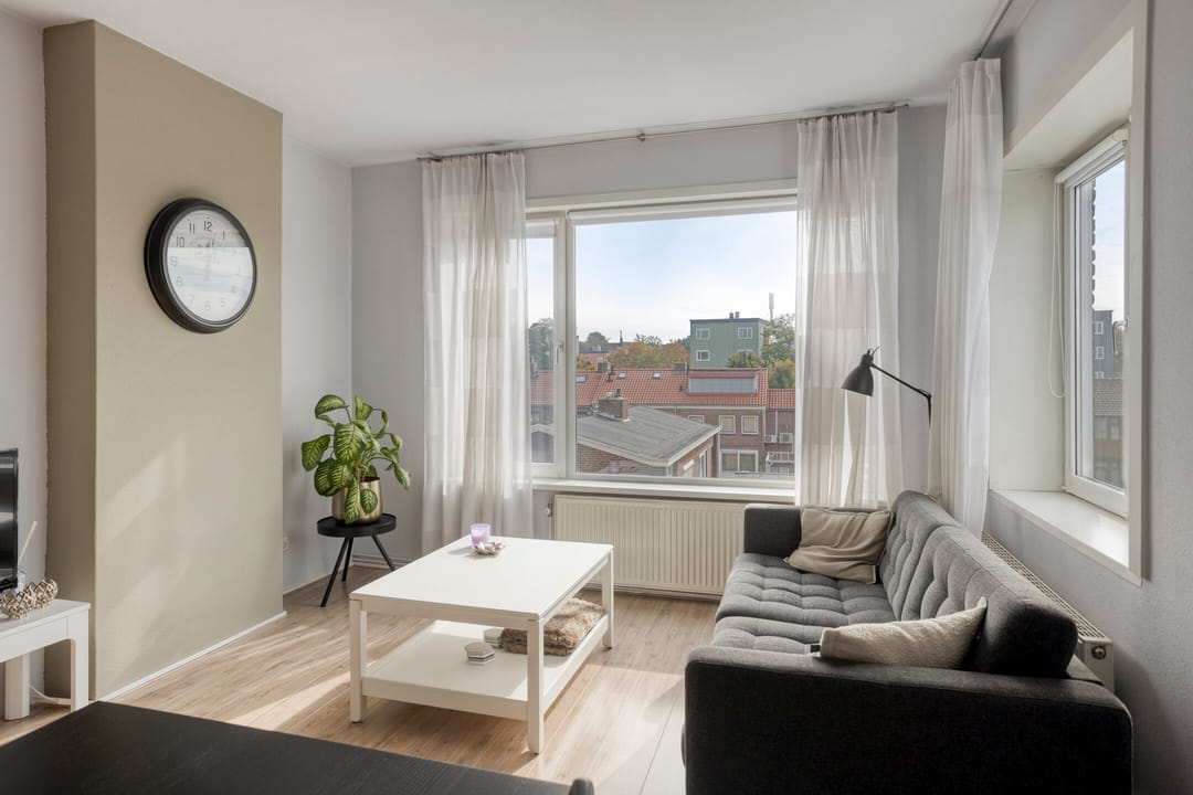 Foto 2 van Plutostraat 153