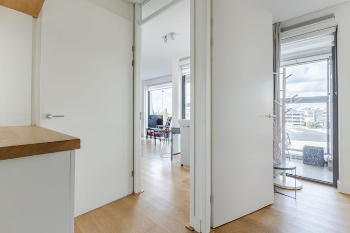 Foto 14 van Houthavenkade 76