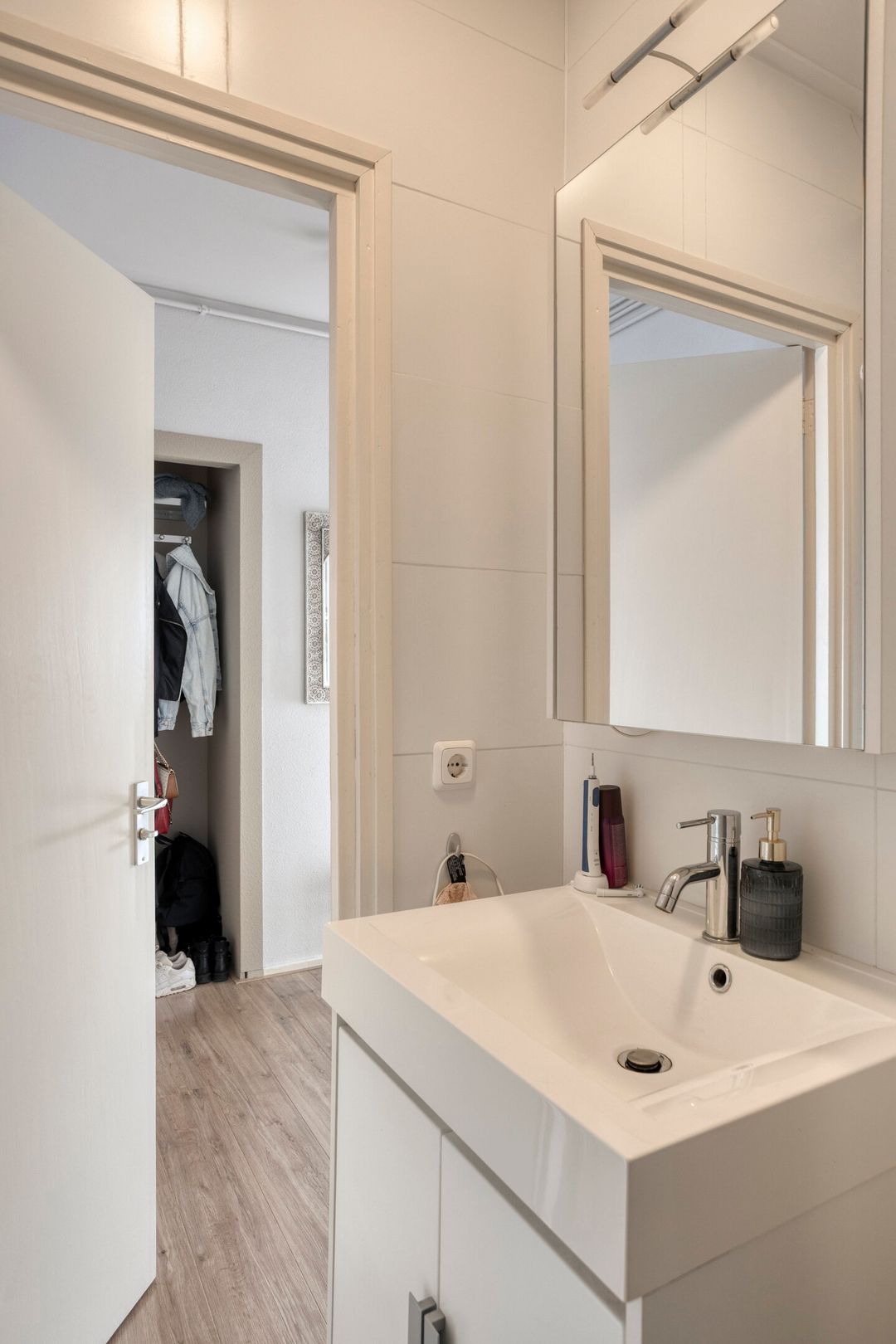 Foto 28 van Plutostraat 153