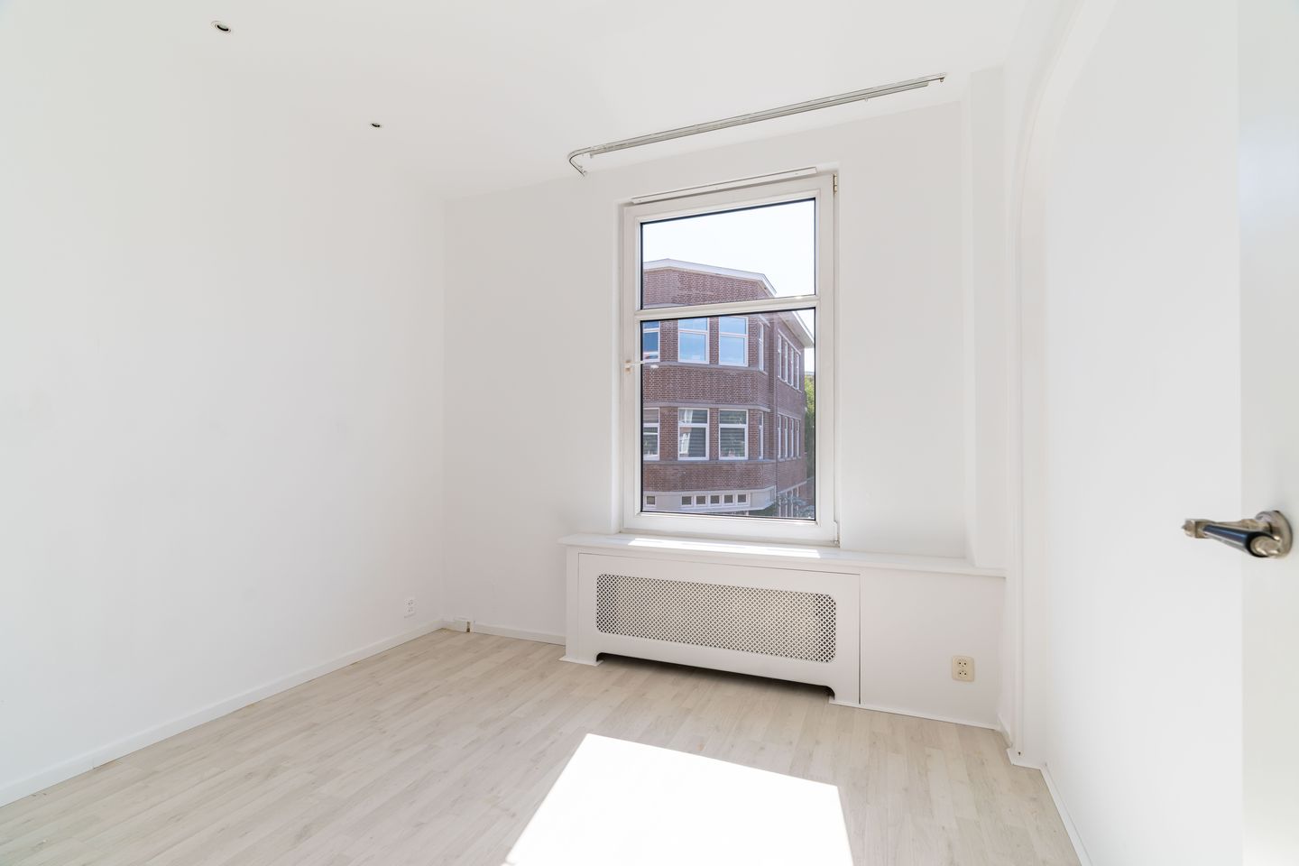 Photo 5 of Lunterenstraat 199