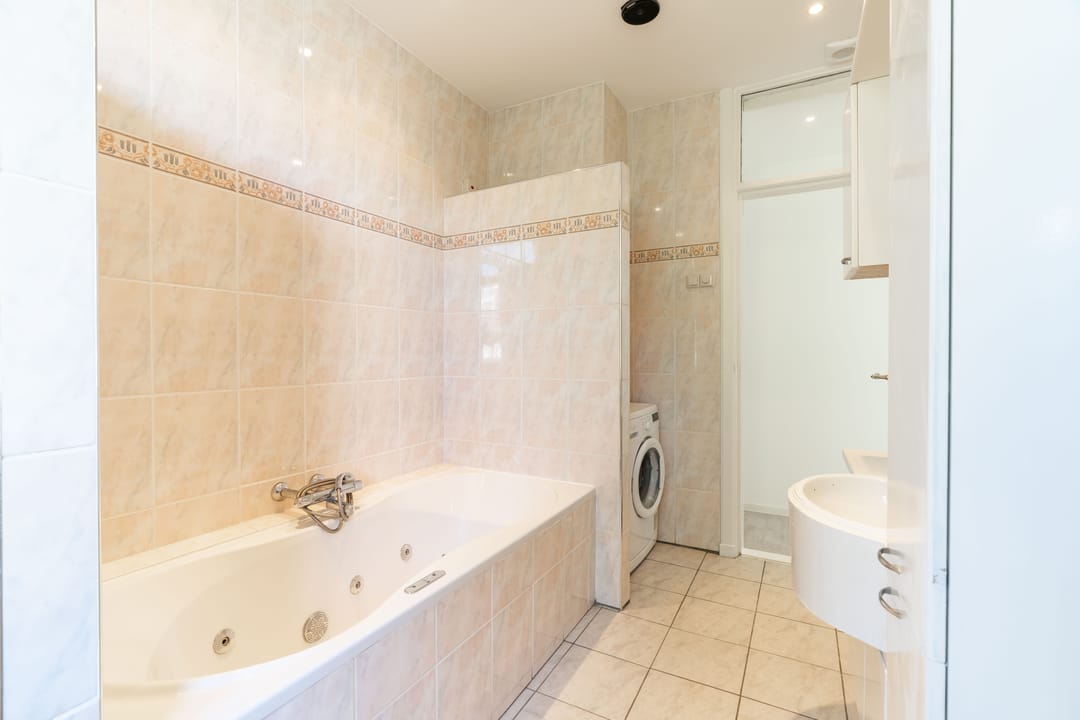 Photo 23 of Lunterenstraat 199