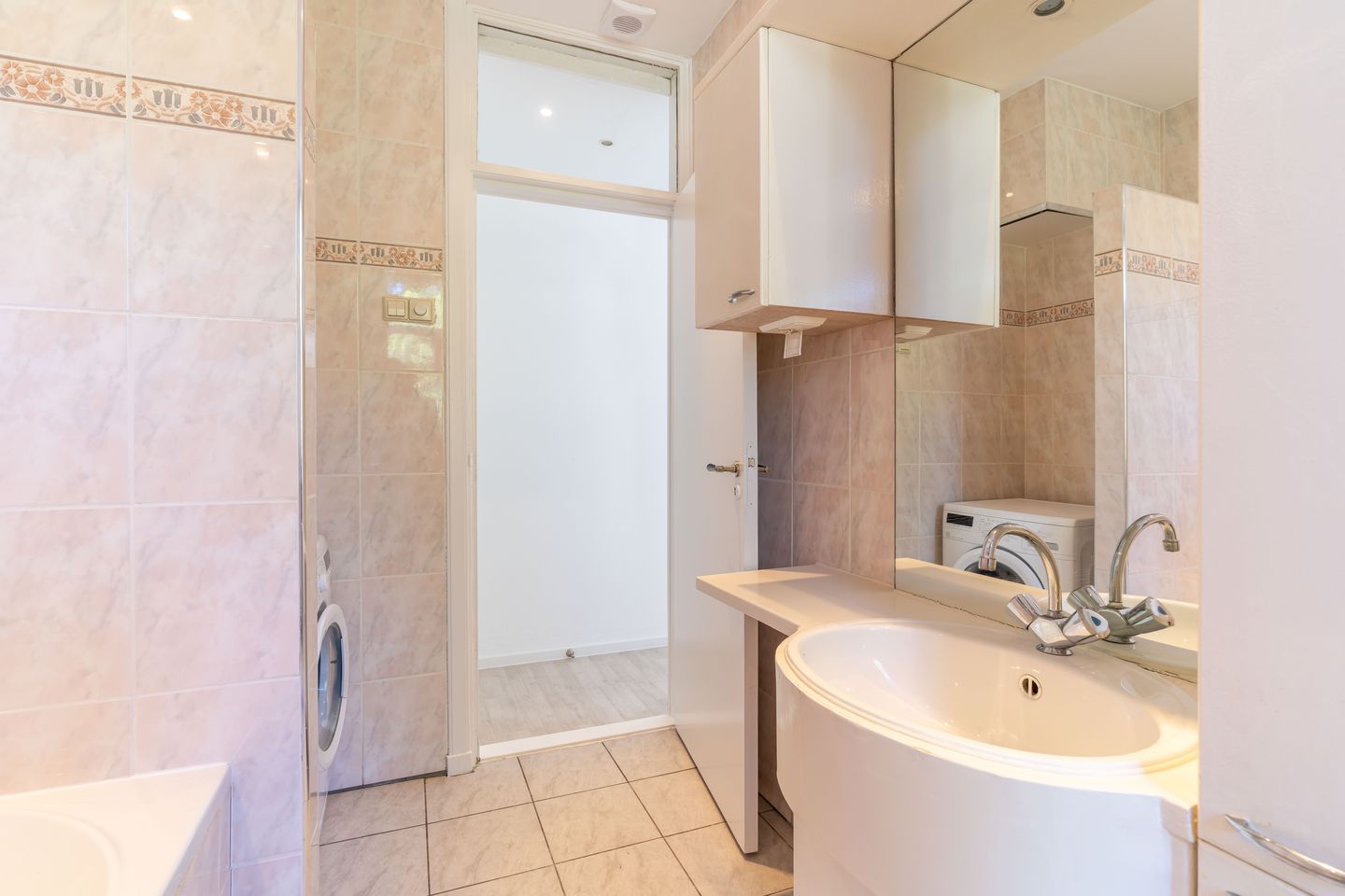 Photo 25 of Lunterenstraat 199