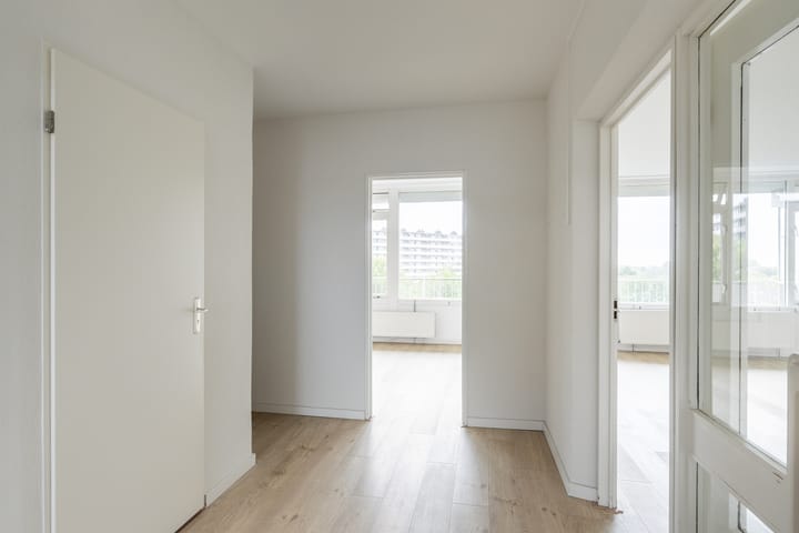 Foto 9 van Bachplein 311