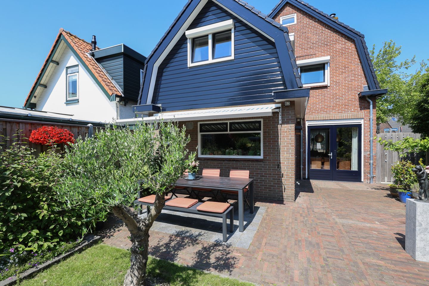 Foto 55 van v d Meerweg 1