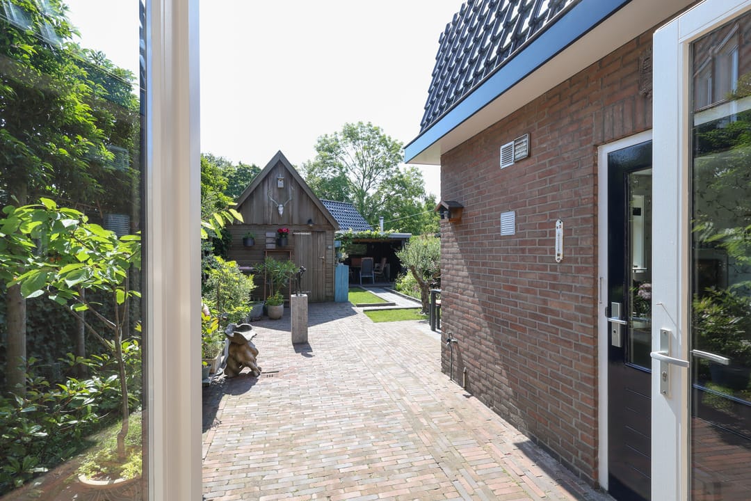 Foto 52 van v d Meerweg 1