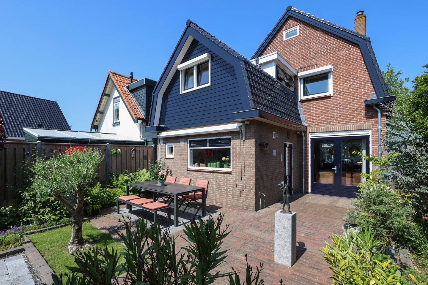 Foto 59 van v d Meerweg 1