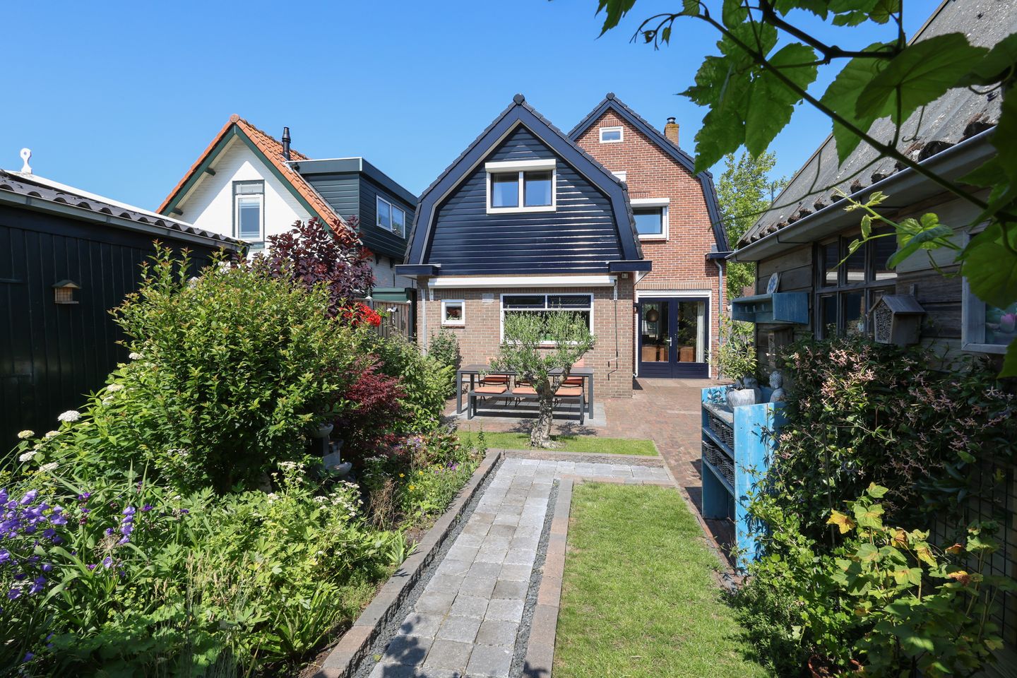 Foto 64 van v d Meerweg 1