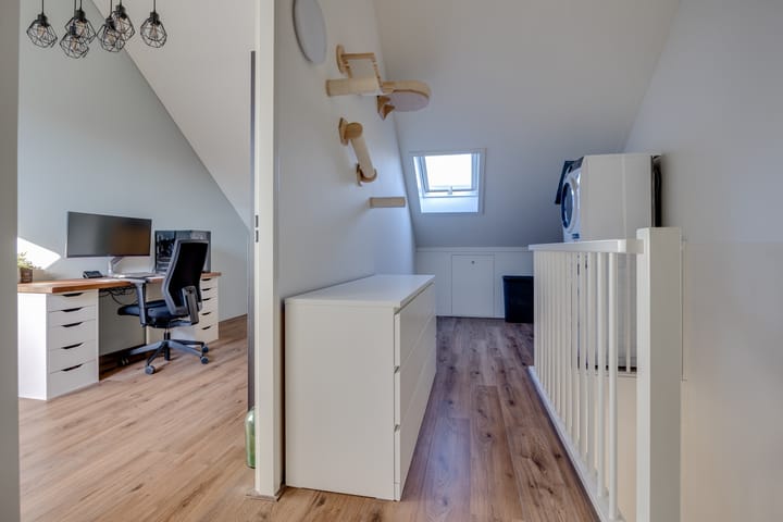 Foto 21 van Dirk Smorenberglaan 73