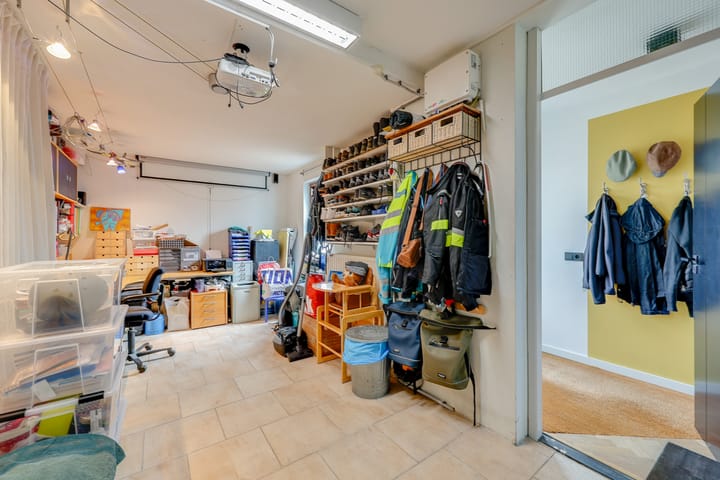 Photo 17 of Schipbeekstraat 4