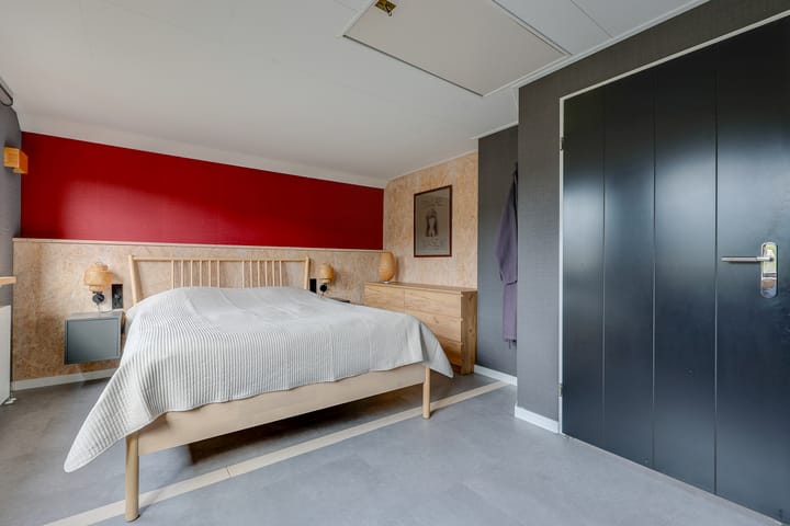 Photo 27 of Schipbeekstraat 4