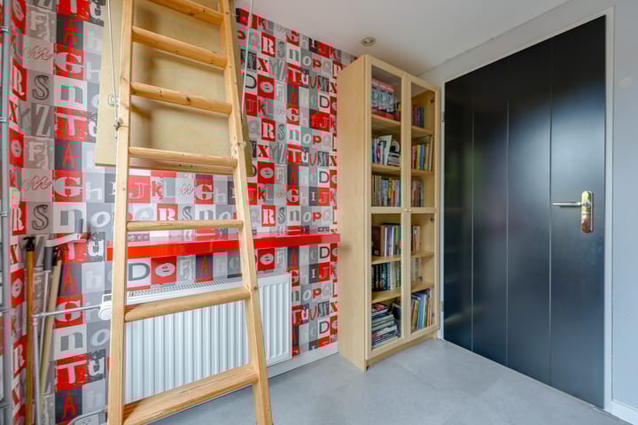 Photo 30 of Schipbeekstraat 4