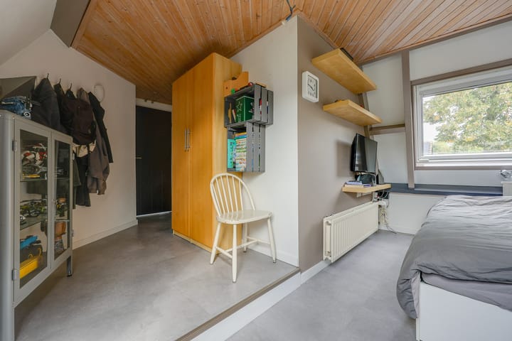 Photo 35 of Schipbeekstraat 4