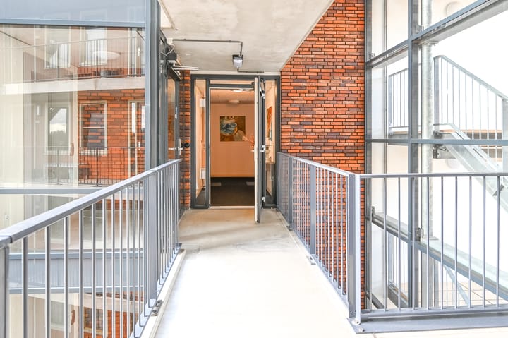 Photo 19 of Marsmanplein 188