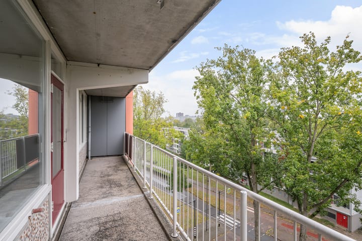 Foto 5 van Bachplein 277