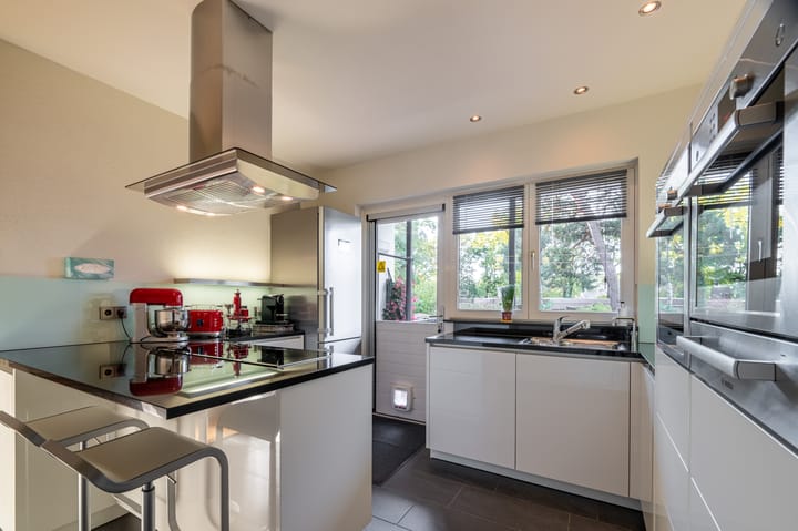 Photo 2 of Moltweg 70