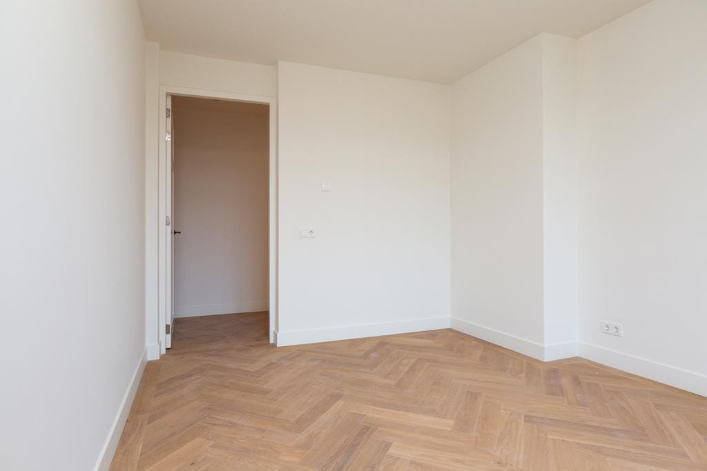 Foto 9 van Van Stolkweg 14-B6