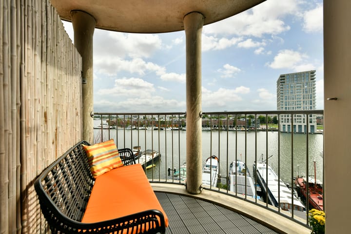 Foto 7 van Barcelonaplein 143