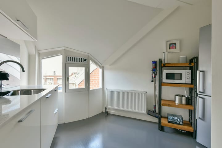 Foto 13 van Barcelonaplein 143