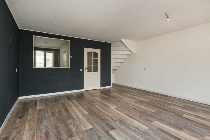 Foto 9 van Linzenakker 32