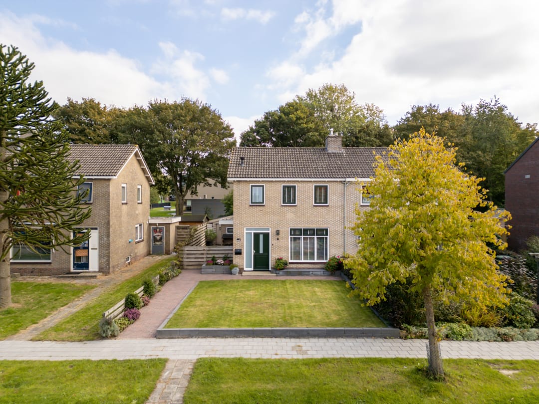 Photo 2 of Jacobus van der Waeyenstraat 16