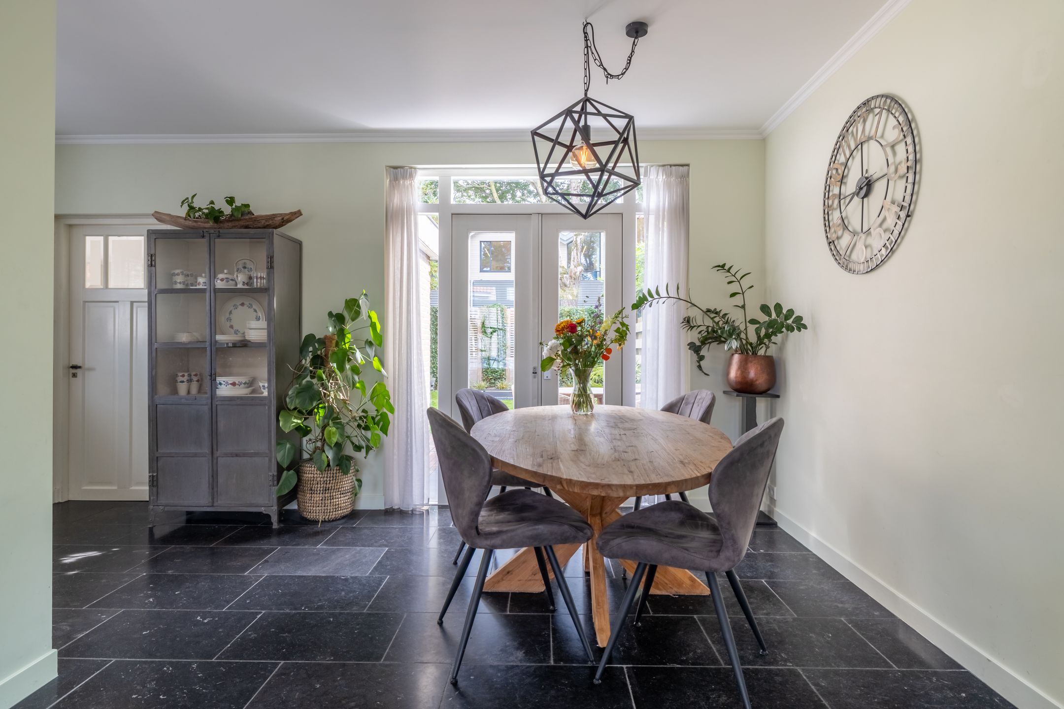 Photo 9 of Jacobus van der Waeyenstraat 16