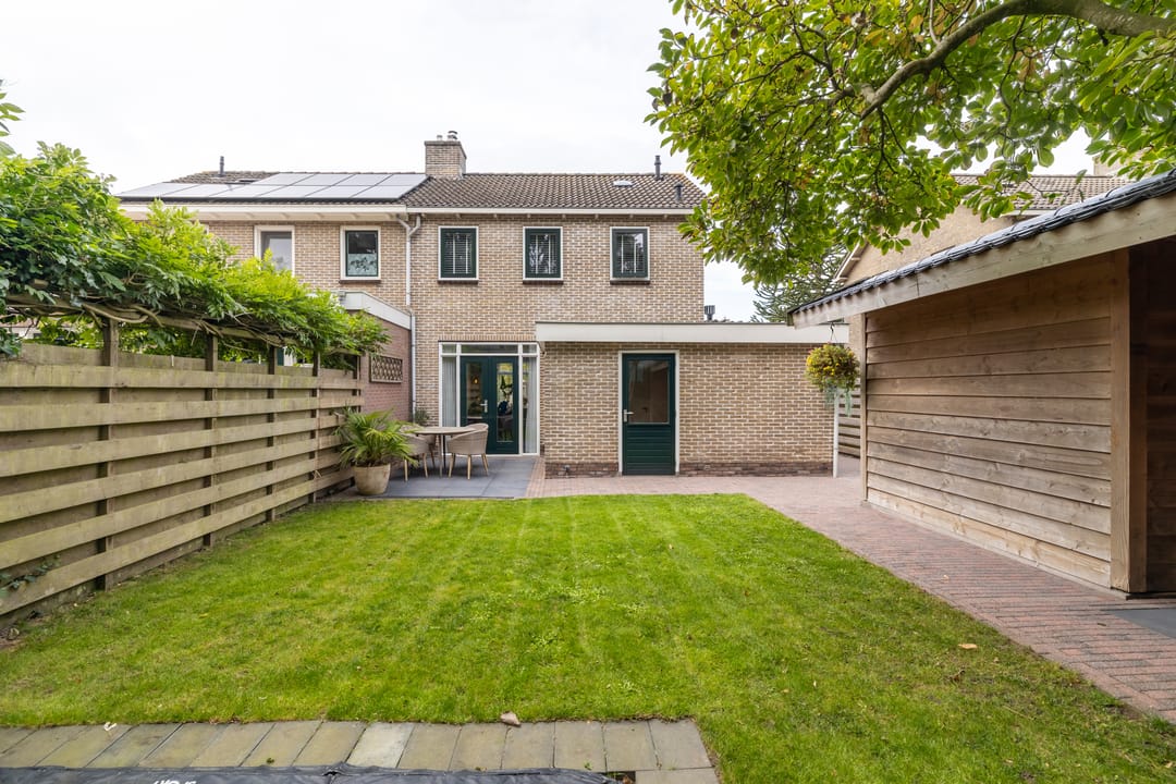 Photo 32 of Jacobus van der Waeyenstraat 16