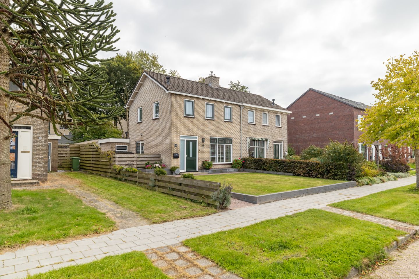 Photo 40 of Jacobus van der Waeyenstraat 16