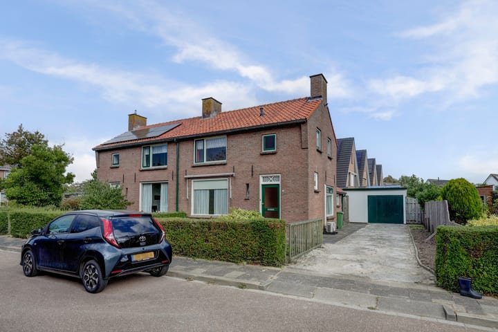 Foto 2 van D C Meeslaan 12