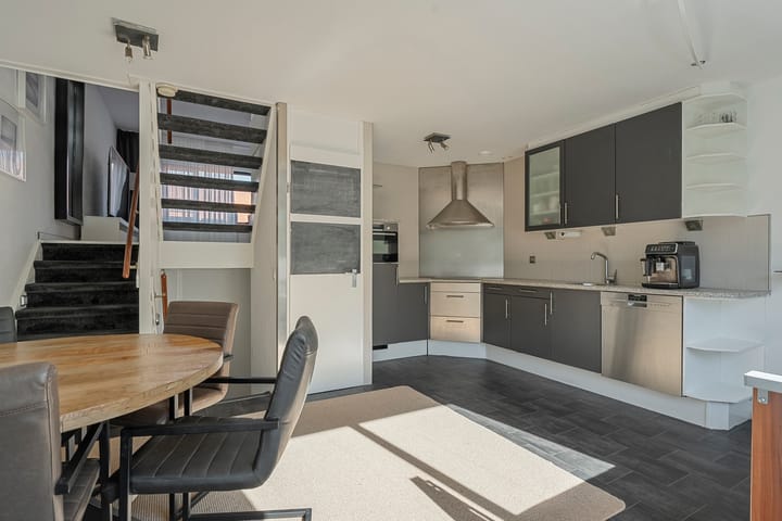 Foto 11 van Pottenbakkerstraat 105