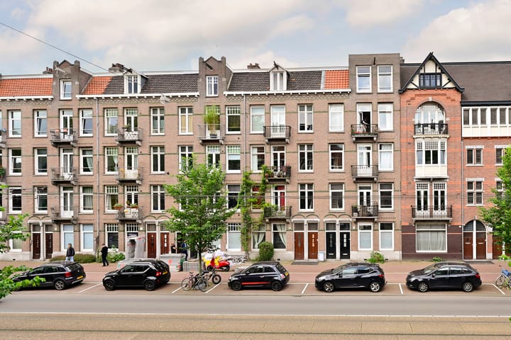 Photo 1 of Frederik Hendrikstraat 10-3