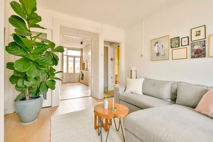 Photo 2 of Frederik Hendrikstraat 10-3