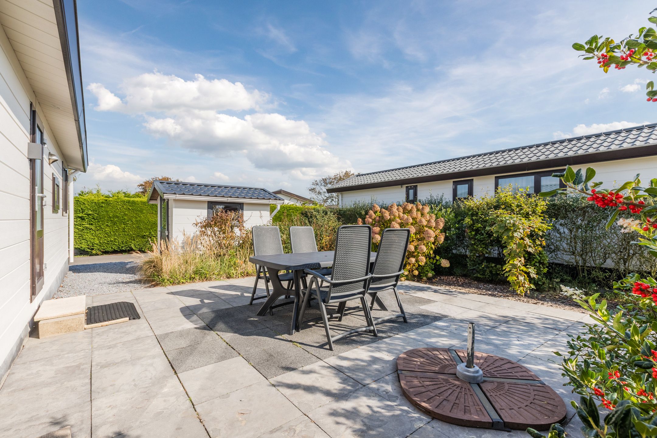 2-bedroom freehold villa in Egmond aan den Hoef — photo 4 of 5