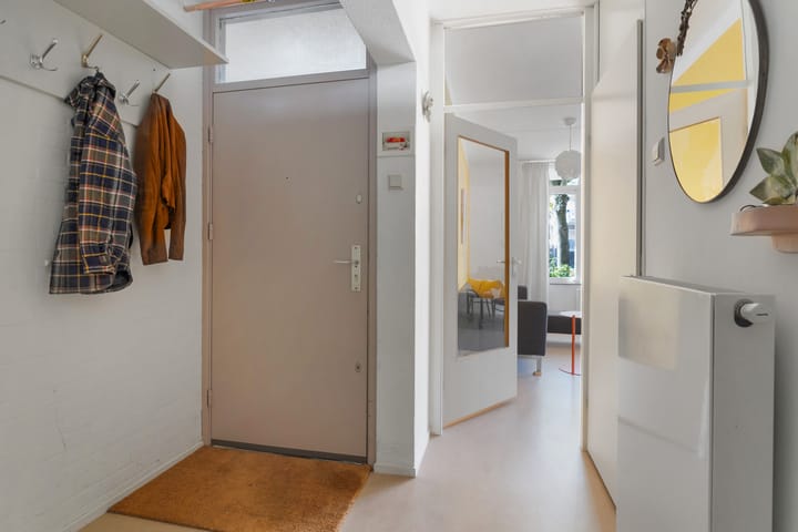 Foto 4 van Minahassastraat 131