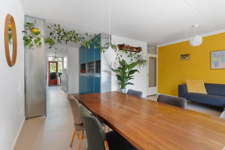 Foto 9 van Minahassastraat 131