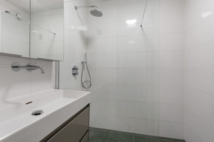 Foto 22 van Minahassastraat 131