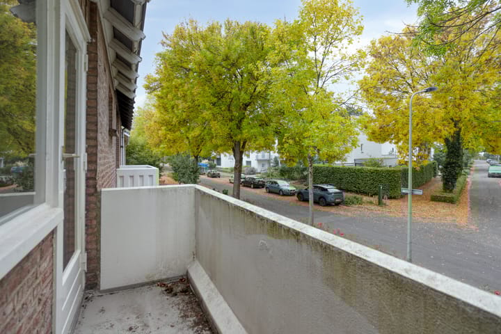 Foto 11 van Jekerschans 59